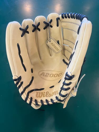 New Wilson A2000 Pro Stock 12” Left Hand Throw Baseball Glove
