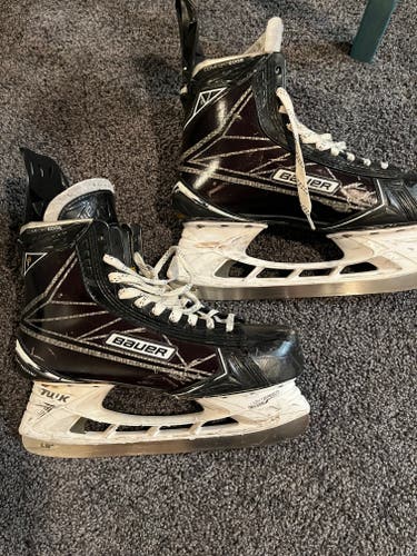 Senior Used Bauer Supreme 1S Pro Hockey Skates Regular Width Size 10