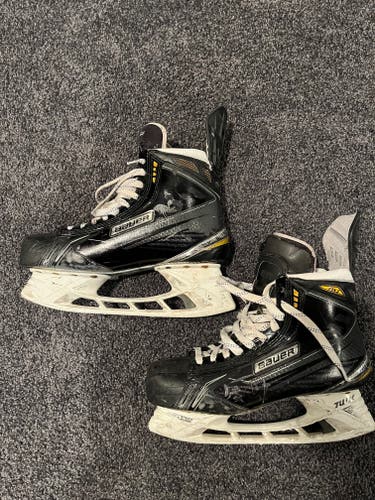 Used Bauer Supreme TotalOne MX3 Hockey Skates Regular Width Size 10