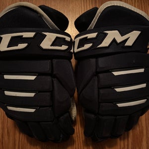 CCM 14" Tacks 4R2 Gloves