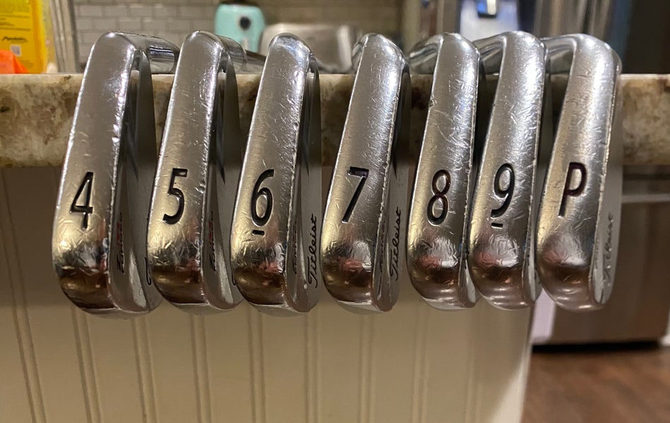 Titleist 690MB Forged 4-PW Steel Dynamic Gold S300 Stiff Flex