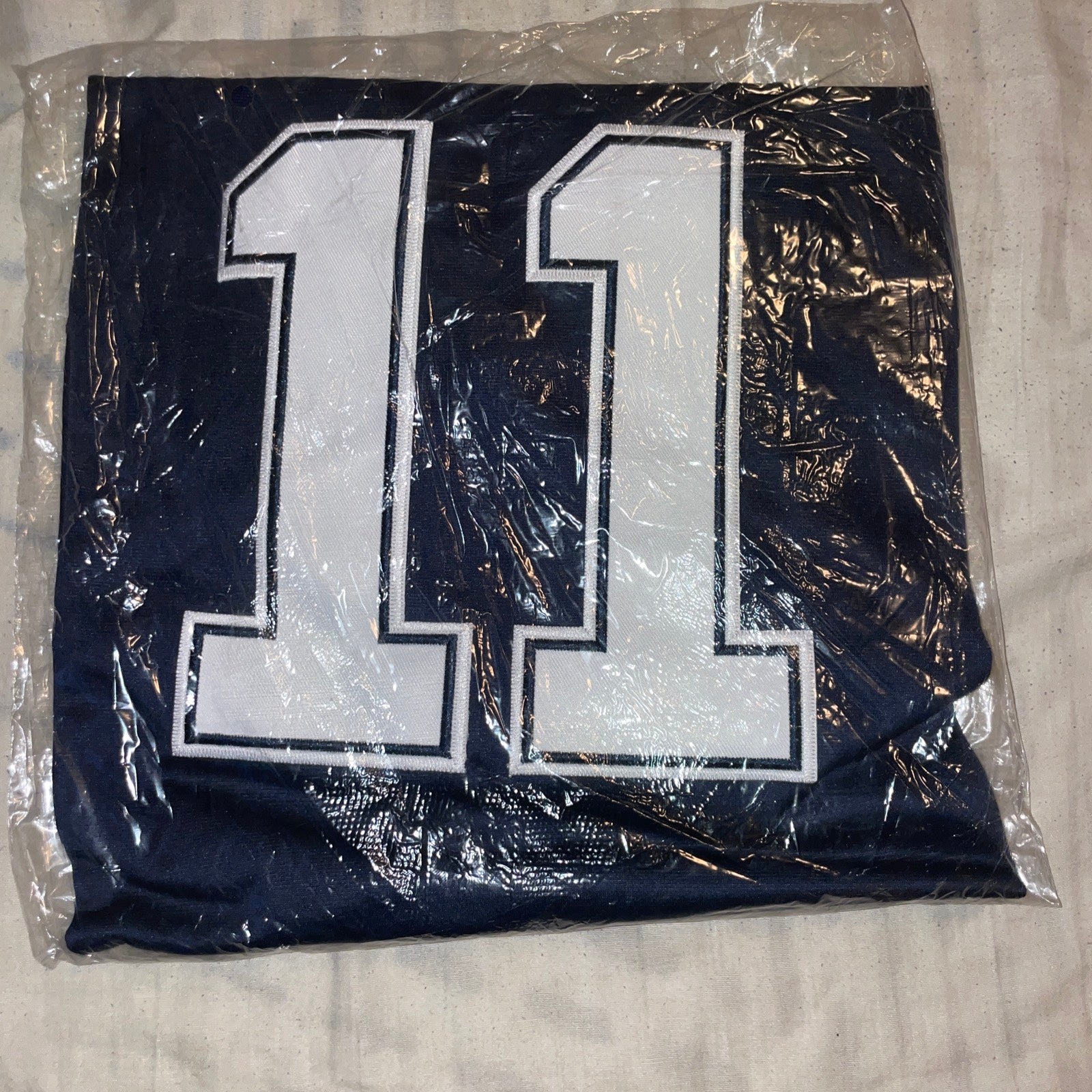 Brand New Dallas Cowboys Micah Parsons Jersey With Tags - Size Men's Large