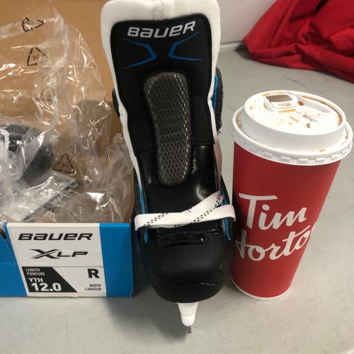 NEW Bauer XLP Youth size 12 skates