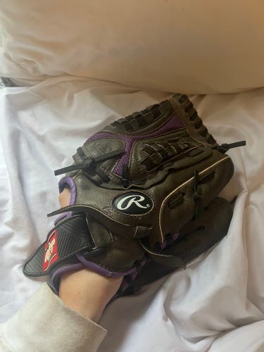 12" Rawlings Softball Glove