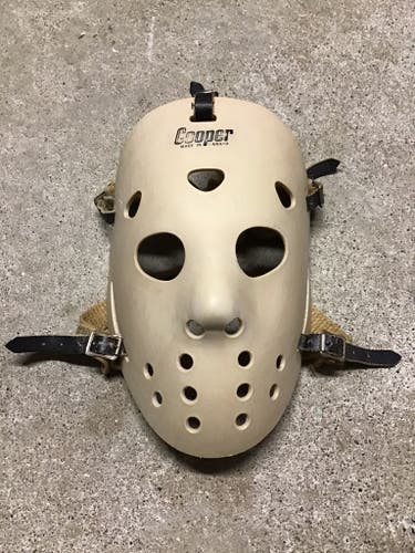 Cooper HM7 Goalie Mask Senior Vintage