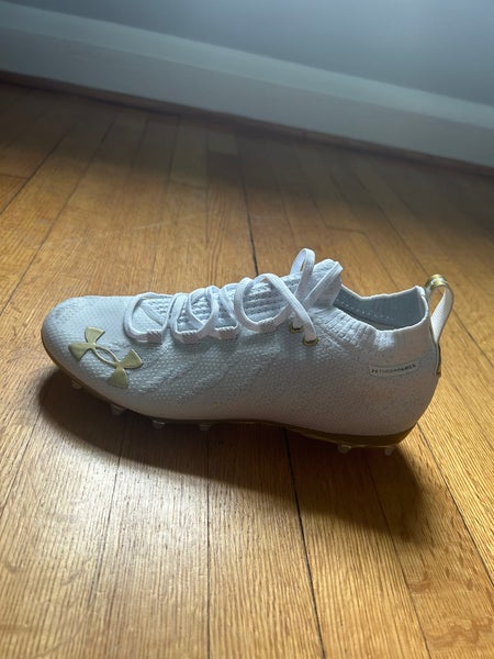 BRAND NEW Under Armour Spotlight Lacrosse/Football Cleats Size 9.5