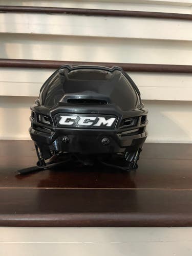 Used Small CCM Tacks 910 Helmet