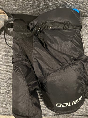 Youth Used Large Bauer MS-1 Hockey Pants