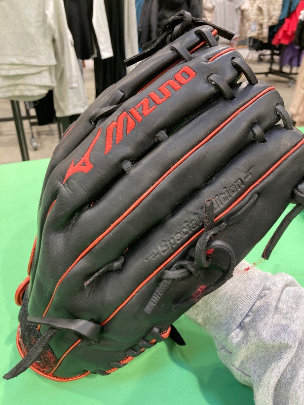 Used Mizuno MVP Prime Left Hand Throw Outfield Baseball Glove 14"