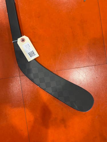 Used CCM RibCor Trigger 7 Left Hockey Stick P88