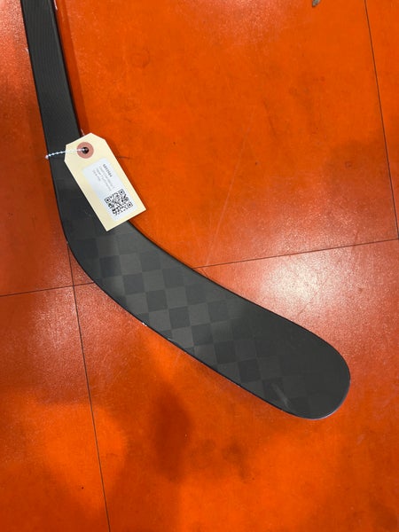 Used CCM RibCor Trigger 7 Left Hockey Stick P88