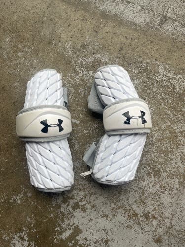 Used Medium Under Armour Arm Pads