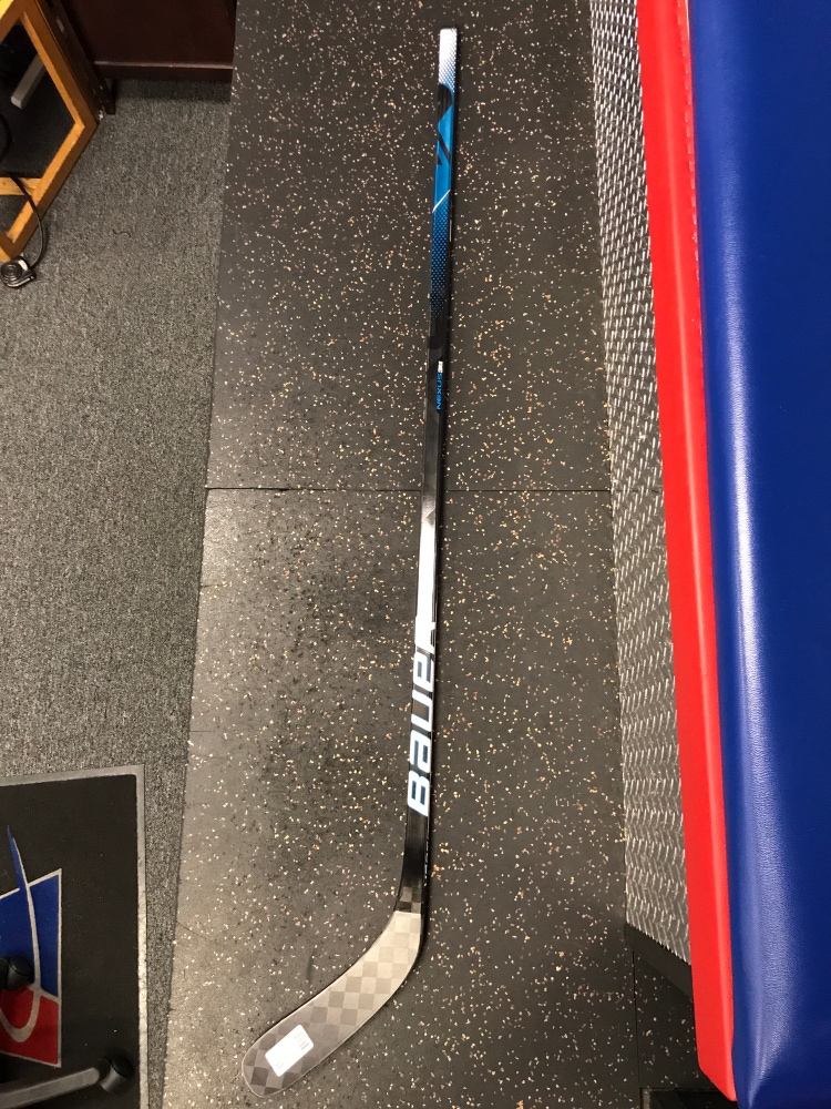 Senior New Right Handed Bauer Nexus 3N Pro Hockey Stick P88 / 70 Flex Lie 6