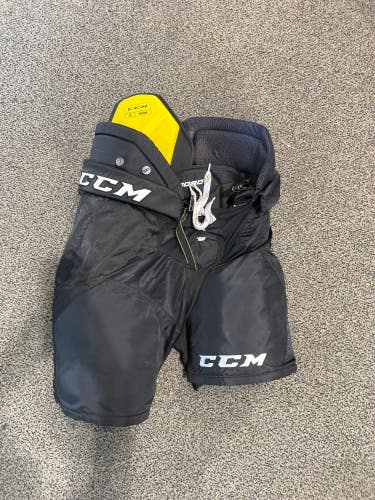 Senior Used Medium CCM Tacks 9080 Hockey Pants