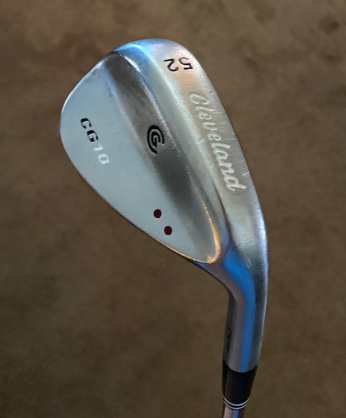 Used Men's Cleveland Right Handed CG10 Wedge Regular Flex 52 Degree Steel Shaft