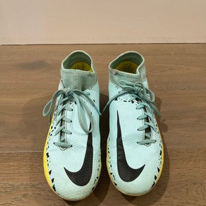 Blue Kids Molded Cleats Nike Phantom GT2 Elite FG Cleats