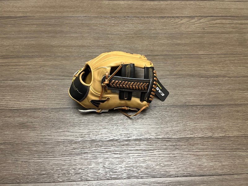 Easton Jose Ramirez Prof Youth 10.5 Baseball Glove