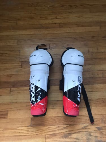 CCM  Jetspeed FT475 Shin Pads