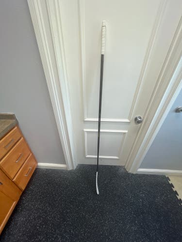 Senior Right Handed P14 Pro Stock Vapor FlyLite Hockey Stick