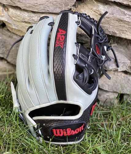 Wilson Right Hand Throw Infield A2K Baseball Glove 11.5"