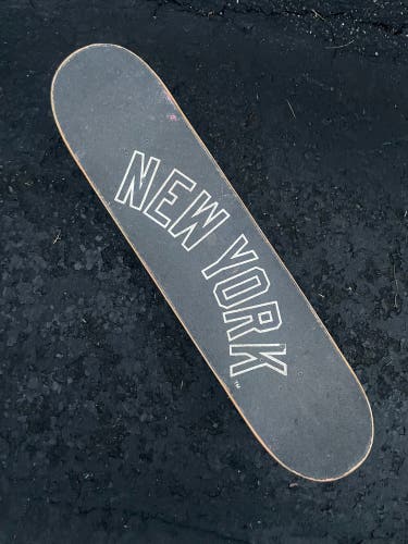 New York Yankees Skateboard
