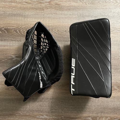 True L20.2 Glove & Blocker Set