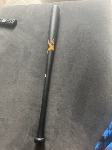 2021 Wood (-3) 30 oz 33" V110 Bat