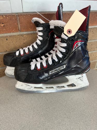A04 Junior Used Bauer Vapor X800 Hockey Skates EE (Extra Wide) Retail 5.5