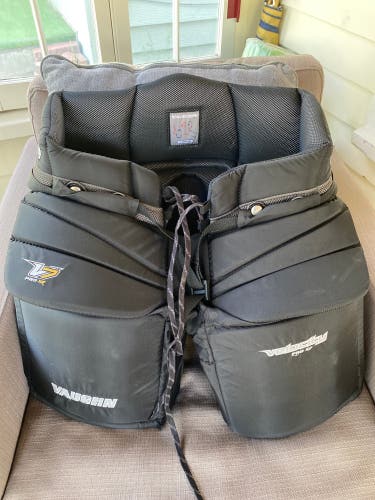 Used Large Vaughn Velocity V7 Pro XF Pro Stock Goalie Pants