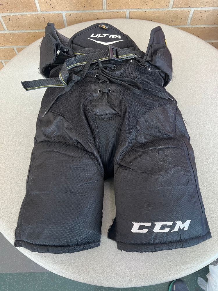 C3-2 Junior Used Large CCM Ultra Tacks Hockey Pants Retail