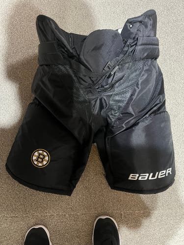 Senior Medium Bauer Pro Stock Supreme Pro Hockey Pants
