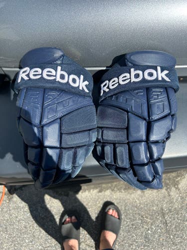 Reebok hockey gloves