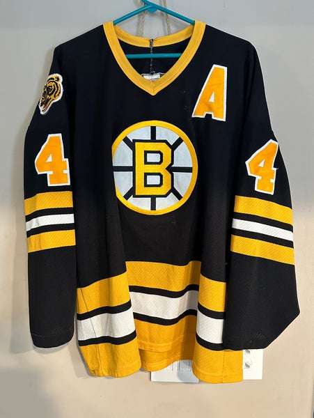 Boston Bruins 1970's Home White Jersey Adult LARGE FREE