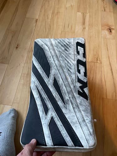 Used CCM Regular Extreme flex 4.9