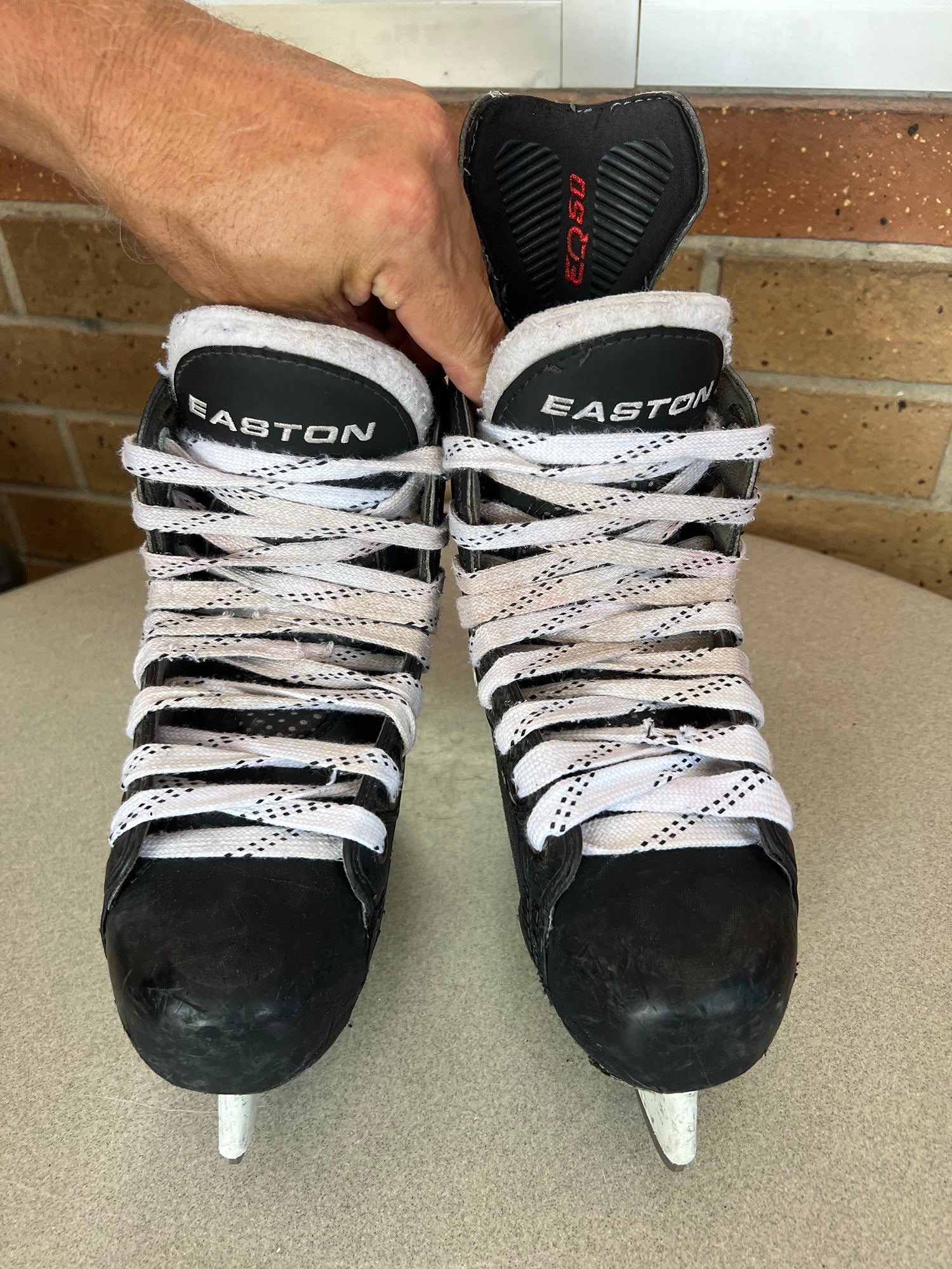 Used Easton Synergy EQ50 2D Skates – Crow's Sports