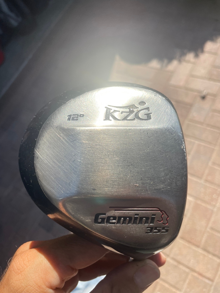 KZG Gemini 355 golf driver in right handed