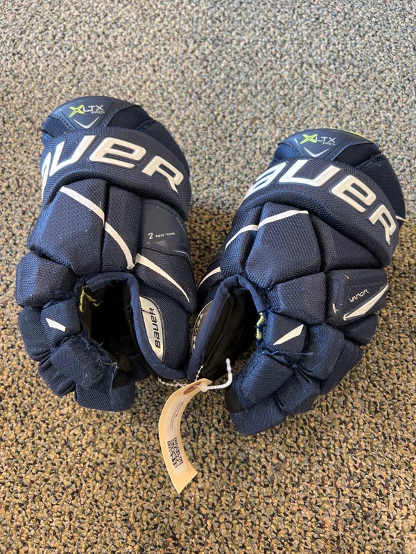 Used Bauer Vapor LTX Pro Gloves 12"