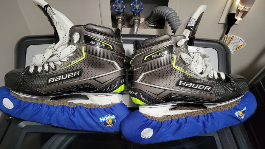 Senior Used Bauer Elite Hockey Goalie Skates Regular Width Size 8.5