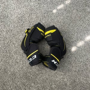 CCM Tacks 9040 Elbow Pads