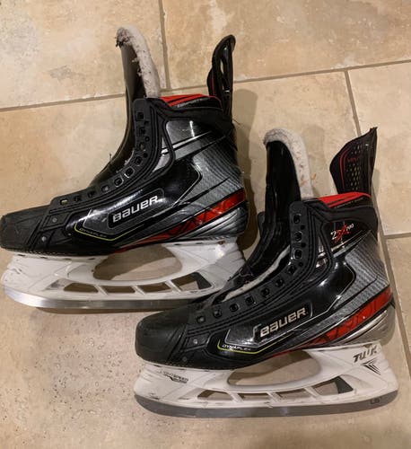 Used Bauer Extra Wide Width  Size 8.5 Vapor 2X Pro Hockey Skates