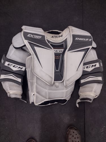 Used Large CCM Extreme Flex Shield II Goalie Chest Protector