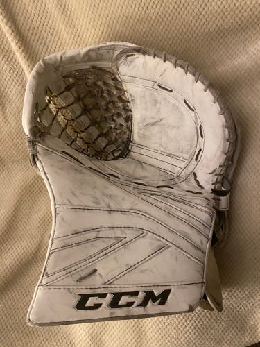 580 Break CCM Premier II Pro Glove