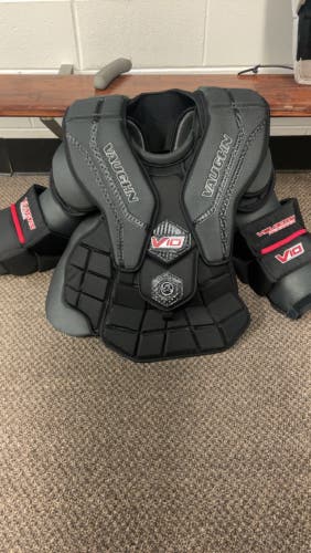 Vaughn v10 Pro Carbon Chest protector