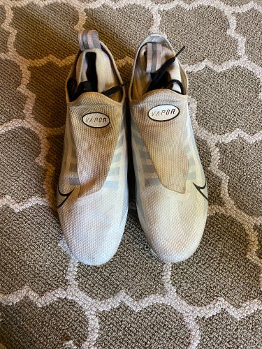 Used Size 11 (Women's 12) Nike Vapor edge pro 360