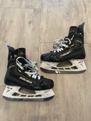 Kelowna Rockets WHL Used Bauer Pro Stock Size 7 Supreme Mach Hockey Skates