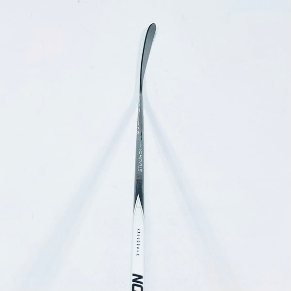 Easton V9E Pure Hockey Stick