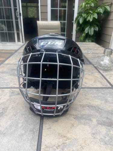 Used Medium CCM Ht50 Helmet