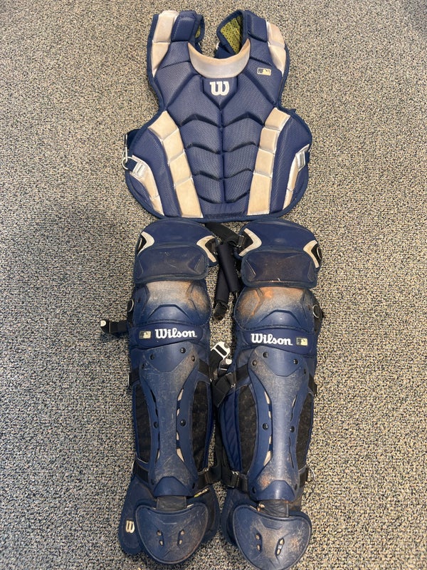 Wilson Adult Baseball Catchers Gear Used for Sale in Aliso Viejo