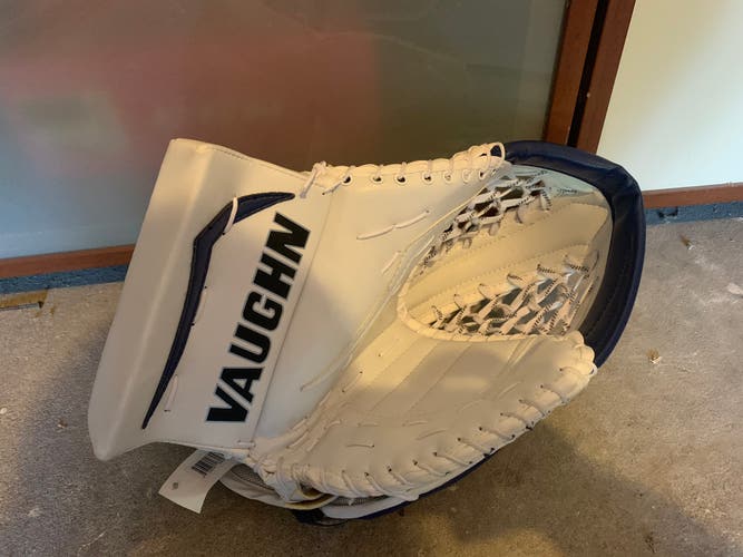 New Regular Velocity V7 Glove