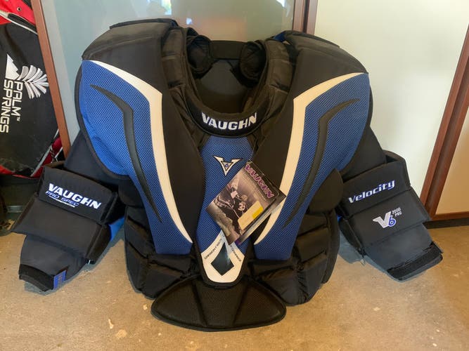 New Medium Vaughn Velocity V6 2000 Goalie Chest Protector